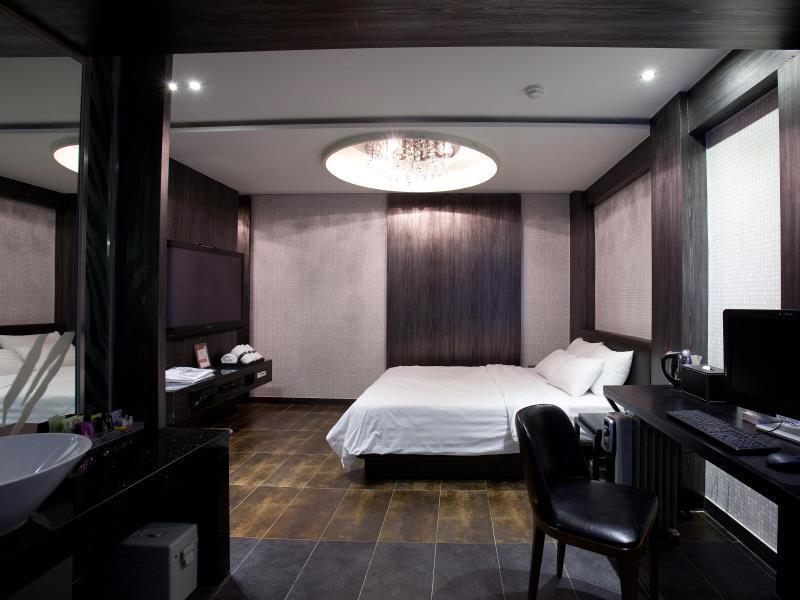 Hotel Hip Seoul Bagian luar foto